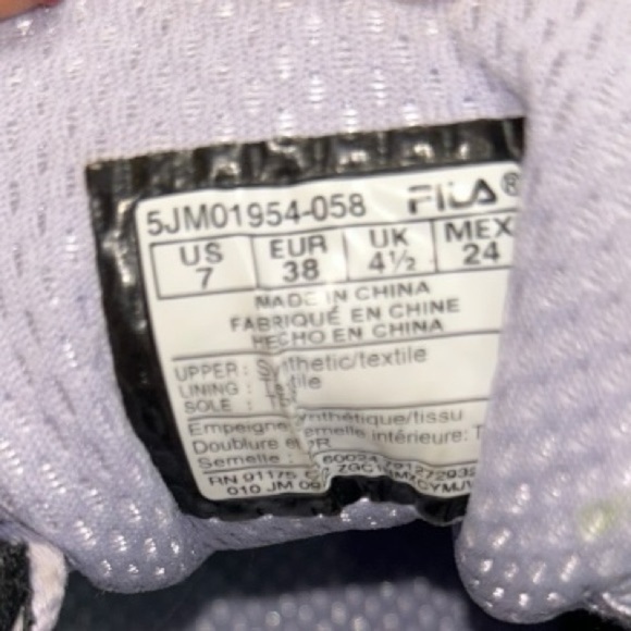 FILA LIKE NEW! Women's AT Peake 24 Trail Running Sneakers from Finish Line Sz 7 - Picture 8 of 8